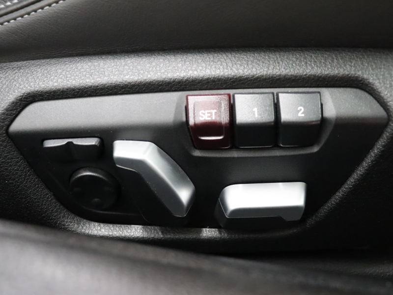 BMW Mシリーズ M4 ｸｰﾍﾟ MDCT　Mｻｽﾍﾟﾝｼｮﾝ ｺﾝﾌｫｰﾄA ｲﾝﾃﾘｼﾞｪﾝﾄS 赤革 ﾅﾋﾞTV Bluetooth Bｶﾒﾗ HUD LEDﾍｯﾄﾞﾗｲﾄ ｶｰﾎﾞﾝﾙｰﾌ ｶｰﾎﾞﾝｲﾝﾃﾘｱ Mｽﾎﾟｰﾂｽﾃｱﾘﾝｸﾞ Mﾌﾞﾙｰｷｬﾘﾊﾟｰ Mｴｱﾛ&19AW(ｽﾀｲﾘﾝｸﾞ437M)　2年保証付