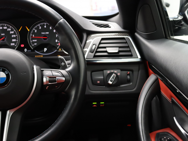 BMW Mシリーズ M4 ｸｰﾍﾟ MDCT　Mｻｽﾍﾟﾝｼｮﾝ ｺﾝﾌｫｰﾄA ｲﾝﾃﾘｼﾞｪﾝﾄS 赤革 ﾅﾋﾞTV Bluetooth Bｶﾒﾗ HUD LEDﾍｯﾄﾞﾗｲﾄ ｶｰﾎﾞﾝﾙｰﾌ ｶｰﾎﾞﾝｲﾝﾃﾘｱ Mｽﾎﾟｰﾂｽﾃｱﾘﾝｸﾞ Mﾌﾞﾙｰｷｬﾘﾊﾟｰ Mｴｱﾛ&19AW(ｽﾀｲﾘﾝｸﾞ437M)　2年保証付