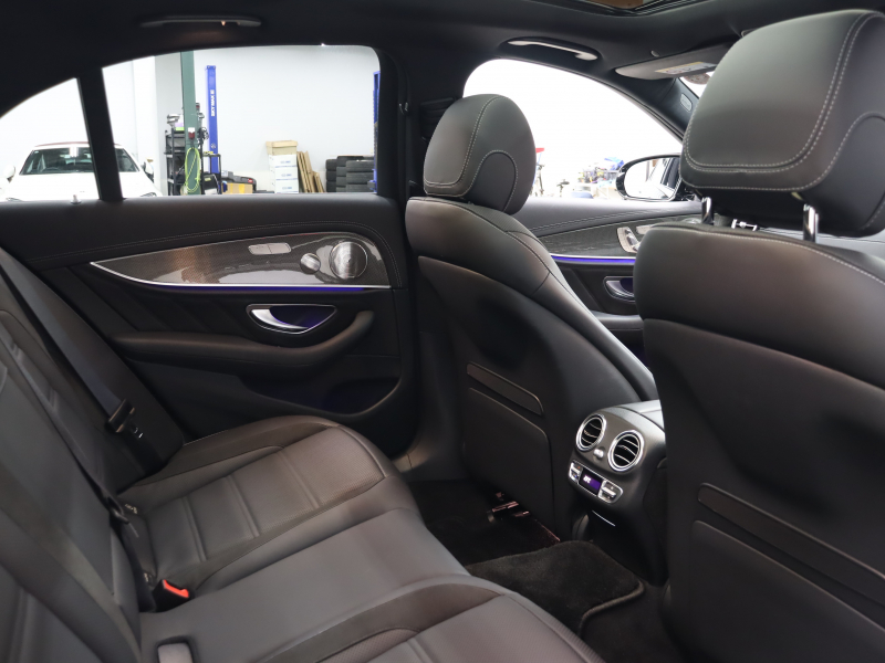 AMG Eクラス E53 4MATIC+ ｴｸｽｸﾙｰｼﾌﾞ& ﾚｰﾀﾞｰSP　後期 ISG搭載  黒革 ﾍﾞﾝﾁﾚｰﾀｰ ｼｰﾄﾋｰﾀｰﾌﾟﾗｽ ﾀﾞｲﾅﾐｯｸｼｰﾄ ﾅﾋﾞTV CarPlay ﾌﾞﾙﾒｽﾀｰS  HUD 360ｶﾒﾗ ﾜｲﾔﾚｽﾁｬｰｼﾞﾝｸﾞ ﾏﾙﾁﾋﾞｰﾑLEDﾍｯﾄﾞﾗｲﾄ AMGﾄﾞﾗｲﾌﾞｺﾝﾄﾛｰﾙｽｲｯﾁ AMGｴｱﾛ&20AW　2年保証