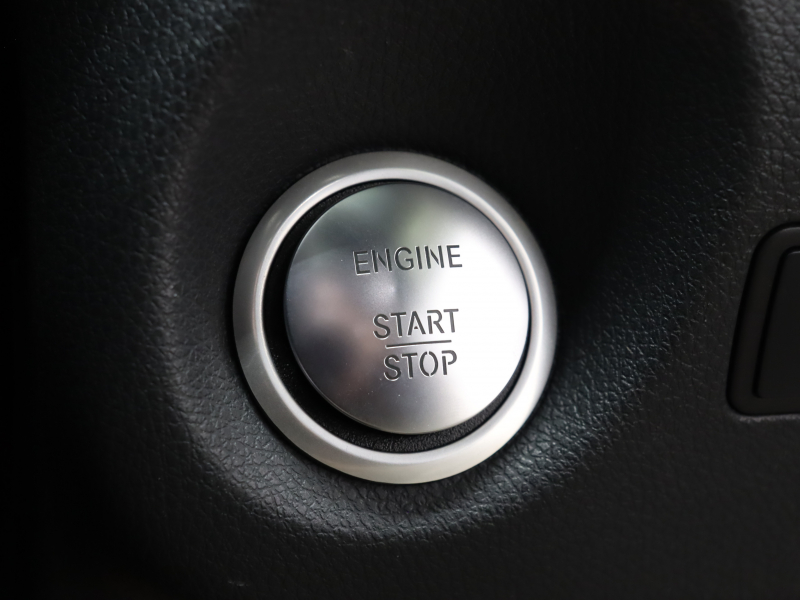 AMG CLAクラス CLA45 4MATIC ﾚｰﾀﾞｰSP　黒革 ｼｰﾄﾋｰﾀｰ 純正HDDﾅﾋﾞTV Bluetooth Carplay Bｶﾒﾗ LEDﾍｯﾄﾞﾗｲﾄ AMGｻｽﾍﾟﾝｼｮﾝ AMG強化ﾌﾞﾚｰｷ AMGｴｱﾛ&AMG18AW　2年保証