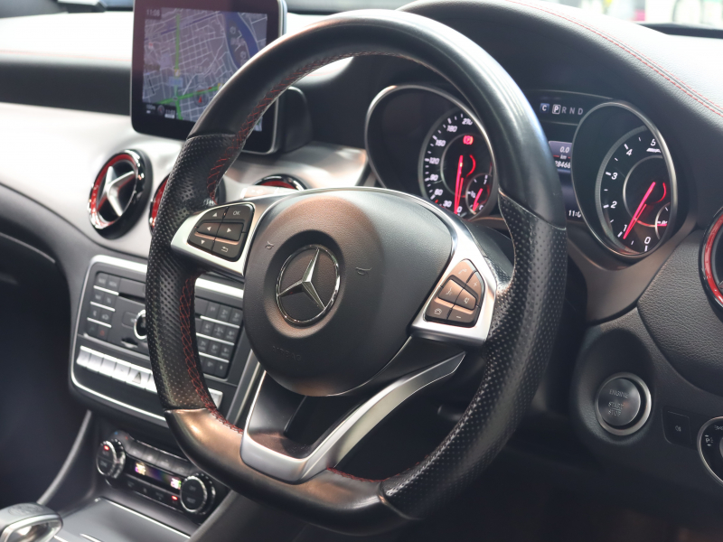 AMG CLAクラス CLA45 4MATIC ﾚｰﾀﾞｰSP　黒革 ｼｰﾄﾋｰﾀｰ 純正HDDﾅﾋﾞTV Bluetooth Carplay Bｶﾒﾗ LEDﾍｯﾄﾞﾗｲﾄ AMGｻｽﾍﾟﾝｼｮﾝ AMG強化ﾌﾞﾚｰｷ AMGｴｱﾛ&AMG18AW　2年保証