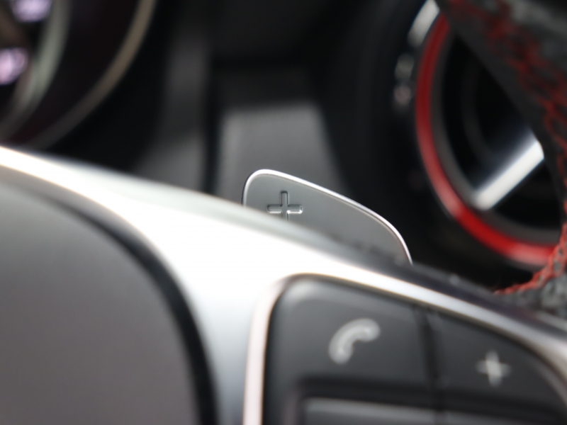 AMG CLAクラス CLA45 4MATIC ﾚｰﾀﾞｰSP　黒革 ｼｰﾄﾋｰﾀｰ 純正HDDﾅﾋﾞTV Bluetooth Carplay Bｶﾒﾗ LEDﾍｯﾄﾞﾗｲﾄ AMGｻｽﾍﾟﾝｼｮﾝ AMG強化ﾌﾞﾚｰｷ AMGｴｱﾛ&AMG18AW　2年保証