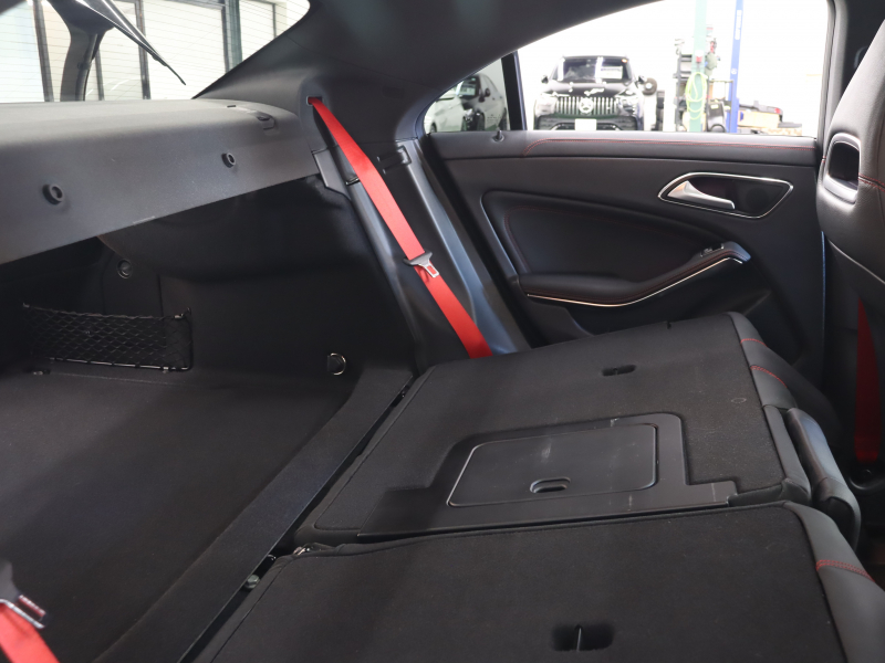 AMG CLAクラス CLA45 4MATIC ﾚｰﾀﾞｰSP　黒革 ｼｰﾄﾋｰﾀｰ 純正HDDﾅﾋﾞTV Bluetooth Carplay Bｶﾒﾗ LEDﾍｯﾄﾞﾗｲﾄ AMGｻｽﾍﾟﾝｼｮﾝ AMG強化ﾌﾞﾚｰｷ AMGｴｱﾛ&AMG18AW　2年保証