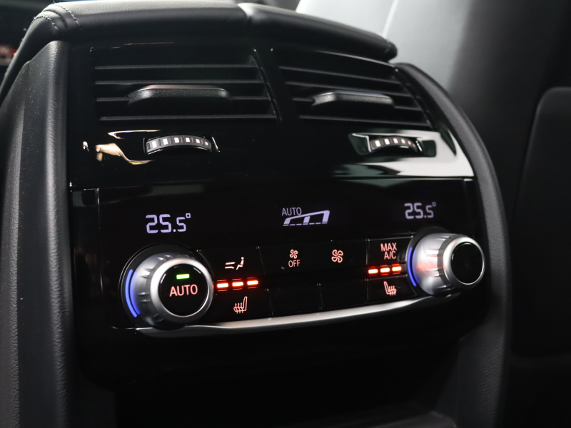 BMW Mシリーズ M5　ｲﾝﾃﾘｼﾞｪﾝﾄｾｰﾌﾃｨ 黒革 ﾍﾞﾝﾁﾚｰﾀｰ ｶｰﾎﾞﾝﾙｰﾌ Idriveﾅﾋﾞ TV 360ｶﾒﾗ harman/kardon ﾜｲﾔﾚｽﾁｬｰｼﾞﾝｸﾞ HUD Mｽﾎﾟｰﾂｽﾃｱﾘﾝｸﾞ Mｴｷｿﾞｰｽﾄｼｽﾃﾑ Mﾏﾙﾁﾌｧﾝｸｼｮﾝｼｰﾄ Mｴｱﾛ&20ｲﾝﾁﾀﾞﾌﾞﾙｽﾎﾟｰｸAW(ｽﾀｲﾘﾝｸﾞ706M)　2年保証