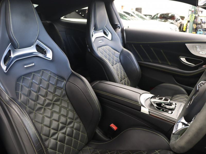 AMG Cクラス C63sｸｰﾍﾟ Edition1 ﾚｰﾀﾞｰSP　特別仕様車 ED1専用ﾊﾟﾌｫｰﾏﾝｽｼｰﾄ(ﾌﾞﾗｯｸ/ｲｴﾛｰｽﾃｯﾁ) 純正ﾅﾋﾞTV ﾌﾞﾙﾒｽﾀｰS Bｶﾒﾗ 自動Rｹﾞｰﾄ&ﾊﾝｽﾞﾌﾘｰA ED1専用ｴｸｽﾃﾘｱ AMGﾊﾟﾌｫｰﾏﾝｽEX AMG専用ｴｱﾛ&19/20AW(ﾏｯﾄﾌﾞﾗｯｸ)　2年保証