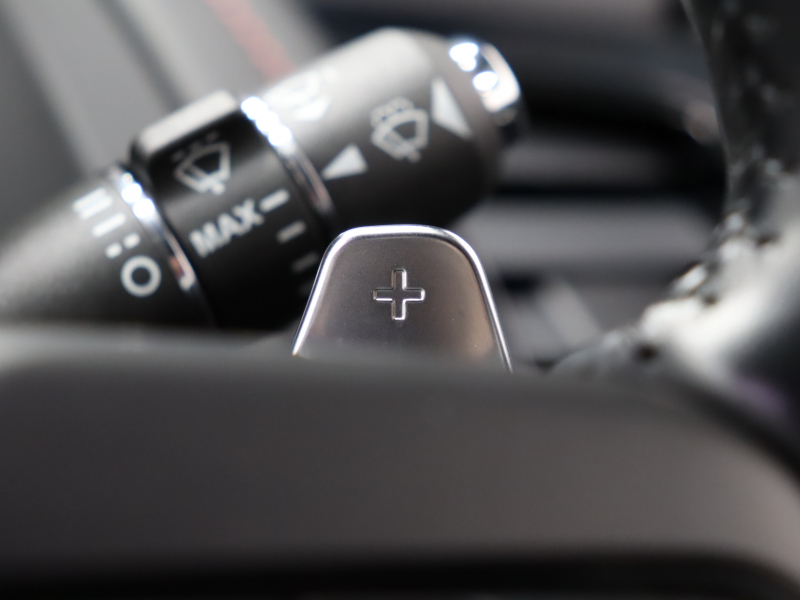 ジャガー Fタイプ Rｸｰﾍﾟ　赤/黒革 ﾊﾟﾌｫｰﾏﾝｽｼｰﾄ ｼｰﾄﾋｰﾀｰ 純正ﾅﾋﾞ ﾊﾞｯｸｶﾒﾗ ｸﾙｺﾝ MERIDIANｻｳﾝﾄﾞ 自動Rｹﾞｰﾄ ｽﾃｱﾘﾝｸﾞﾋｰﾀｰ ｶｰﾎﾞﾝｾﾝﾀｰｺﾝｿｰﾙ 可変ﾊﾞﾙﾌﾞ 可変ｳｨﾝｸﾞ ﾊﾟﾌｫｰﾏﾝｽｴｸﾞｿﾞｰｽﾄ 純正20ｲﾝﾁAW　2年保証