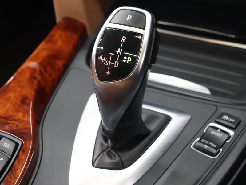 アルピナ B3 B3 ﾋﾞﾀｰﾎﾞﾂｰﾘﾝｸﾞ　茶革 ﾋｰﾀｰ ﾊﾟﾉﾗﾏSR ﾅﾋﾞTV Bｶﾒﾗ Bluetooth ｸﾙｰｽﾞｺﾝﾄﾛｰﾙ LEDﾍｯﾄﾞﾗｲﾄ 自動Rｹﾞｰﾄ&ﾊﾝｽﾞﾌﾘｰA ｺﾞｰﾙﾄﾞﾃﾞｺﾗｲﾝ AKRAPOVIC製ﾏﾌﾗｰ ALPINAﾌﾞﾙｰｷｬﾘﾊﾟｰ 専用ｴｱﾛ&20ｲﾝﾁAW　2年保証