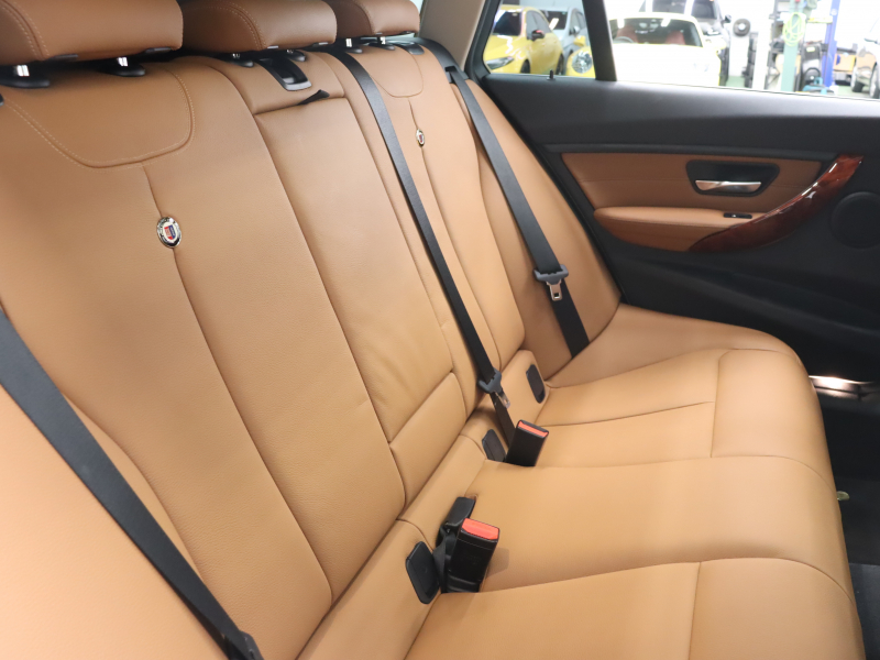 アルピナ B3 B3 ﾋﾞﾀｰﾎﾞﾂｰﾘﾝｸﾞ　茶革 ﾋｰﾀｰ ﾊﾟﾉﾗﾏSR ﾅﾋﾞTV Bｶﾒﾗ Bluetooth ｸﾙｰｽﾞｺﾝﾄﾛｰﾙ LEDﾍｯﾄﾞﾗｲﾄ 自動Rｹﾞｰﾄ&ﾊﾝｽﾞﾌﾘｰA ｺﾞｰﾙﾄﾞﾃﾞｺﾗｲﾝ AKRAPOVIC製ﾏﾌﾗｰ ALPINAﾌﾞﾙｰｷｬﾘﾊﾟｰ 専用ｴｱﾛ&20ｲﾝﾁAW　2年保証