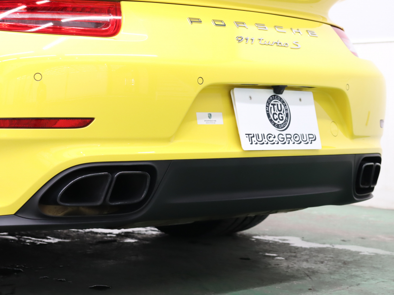 ポルシェ 911(Type991.1) ﾀｰﾎﾞS ｽﾎﾟｰﾂｸﾛﾉ&ｶｰﾎﾞﾝｲﾝﾃﾘｱPKG　正規D車 ﾂｰﾄｰﾝﾚｻﾞｰｲﾝﾃﾘｱ PCCB 赤革 18wayｱﾀﾞﾌﾟﾃｨﾌﾞｽﾎﾟｰﾂｼｰﾄ ﾅﾋﾞTV BOSEｻｳﾝﾄﾞ Bｶﾒﾗ PDLS付LEDﾗｲﾄ 20AW