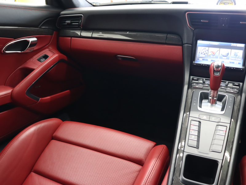 ポルシェ 911(Type991.1) ﾀｰﾎﾞS ｽﾎﾟｰﾂｸﾛﾉ&ｶｰﾎﾞﾝｲﾝﾃﾘｱPKG　正規D車 ﾂｰﾄｰﾝﾚｻﾞｰｲﾝﾃﾘｱ PCCB 赤革 18wayｱﾀﾞﾌﾟﾃｨﾌﾞｽﾎﾟｰﾂｼｰﾄ ﾅﾋﾞTV BOSEｻｳﾝﾄﾞ Bｶﾒﾗ PDLS付LEDﾗｲﾄ 20AW