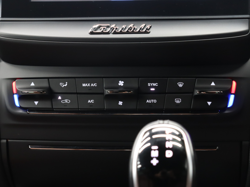 マセラティ ギブリ 3.0 ｱｼｽﾀﾝｽP　中期ﾓﾃﾞﾙ ACC BSM ｱｸﾃｨﾌﾞﾌﾞﾚｰｷ 茶革 8.4ｲﾝﾁMTC+ ﾅﾋﾞ ﾌﾙｾｸﾞ Carplay 360ｶﾒﾗ 19ｲﾝﾁﾌﾟﾛﾃｵAW ﾗﾃﾞｨｶｳｯﾄﾞｲﾝﾃﾘｱ HID　2年保証付