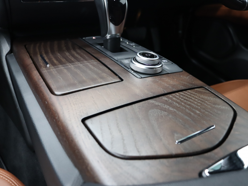 マセラティ ギブリ 3.0 ｱｼｽﾀﾝｽP　中期ﾓﾃﾞﾙ ACC BSM ｱｸﾃｨﾌﾞﾌﾞﾚｰｷ 茶革 8.4ｲﾝﾁMTC+ ﾅﾋﾞ ﾌﾙｾｸﾞ Carplay 360ｶﾒﾗ 19ｲﾝﾁﾌﾟﾛﾃｵAW ﾗﾃﾞｨｶｳｯﾄﾞｲﾝﾃﾘｱ HID　2年保証付