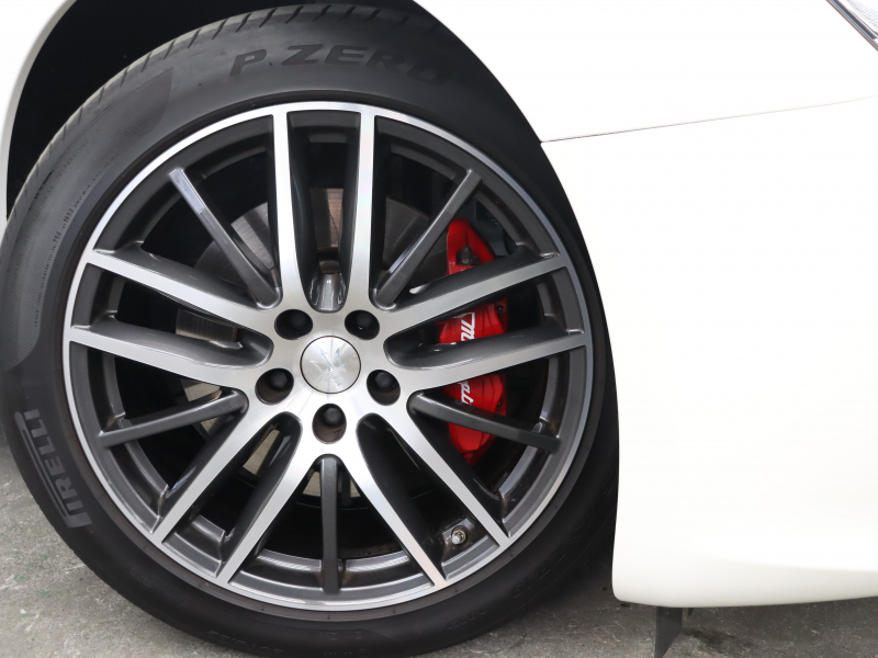 マセラティ ギブリ 3.0 ｱｼｽﾀﾝｽP　中期ﾓﾃﾞﾙ ACC BSM ｱｸﾃｨﾌﾞﾌﾞﾚｰｷ 茶革 8.4ｲﾝﾁMTC+ ﾅﾋﾞ ﾌﾙｾｸﾞ Carplay 360ｶﾒﾗ 19ｲﾝﾁﾌﾟﾛﾃｵAW ﾗﾃﾞｨｶｳｯﾄﾞｲﾝﾃﾘｱ HID　2年保証付