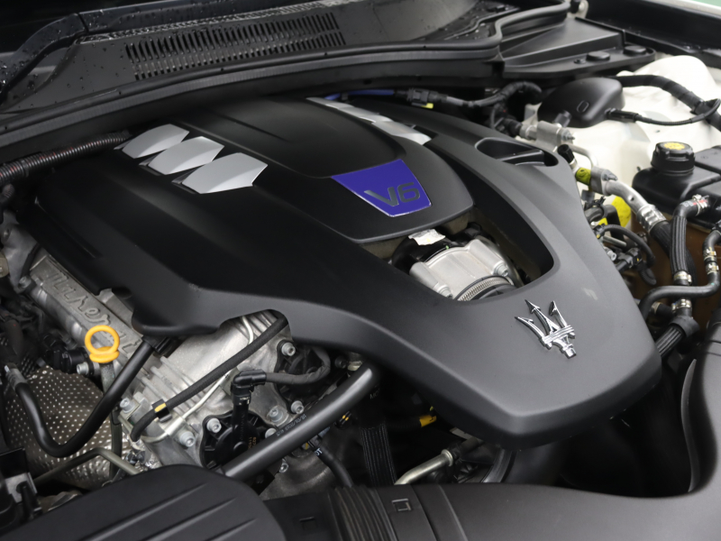 マセラティ ギブリ ﾄﾞﾗｲﾊﾞｰｽﾞｱｼｽﾀﾝｽ&ｶｰﾎﾞﾝｽﾎﾟｰﾂP　後期 黒革 ﾍﾞﾝﾁﾚｰﾀｰ ﾋｰﾀｰ ｻﾝﾙｰﾌ 純正SDﾅﾋﾞ TV harman/kardon ｻﾗｳﾝﾄﾞﾋﾞｭｰｶﾒﾗ ACC LEDﾍｯﾄﾞﾗｲﾄ 自動Rｹﾞｰﾄ&ﾊﾝｽﾞﾌﾘｰA ｽｶｲﾌｯｸｻｽﾍﾟﾝｼｮﾝ ｶｰﾎﾞﾝｲﾝﾃﾘｱﾄﾘﾑ 純正20ｲﾝﾁAW　2年保証