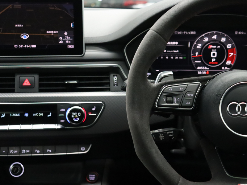 アウディ RS4 ﾍﾞｰｽｸﾞﾚｰﾄﾞ RSﾃﾞｻﾞｲﾝPKG ｶｰﾎﾞﾝｽﾀｲﾘﾝｸﾞPKG 　ADVｷｰ 黒革 ﾊﾟﾉﾗﾏSR ﾋｰﾀｰ RSｽﾎﾟｰﾂｴｷｿﾞｰｽﾄ 360ｶﾒﾗ ﾏﾄﾘｸｽLEDﾗｲﾄ MMIﾅﾋﾞTV Bang&Olufsen Bluetooth ﾊﾞｰﾁｬﾙｺｸﾋﾟｯﾄ 純正20AW　2年保証