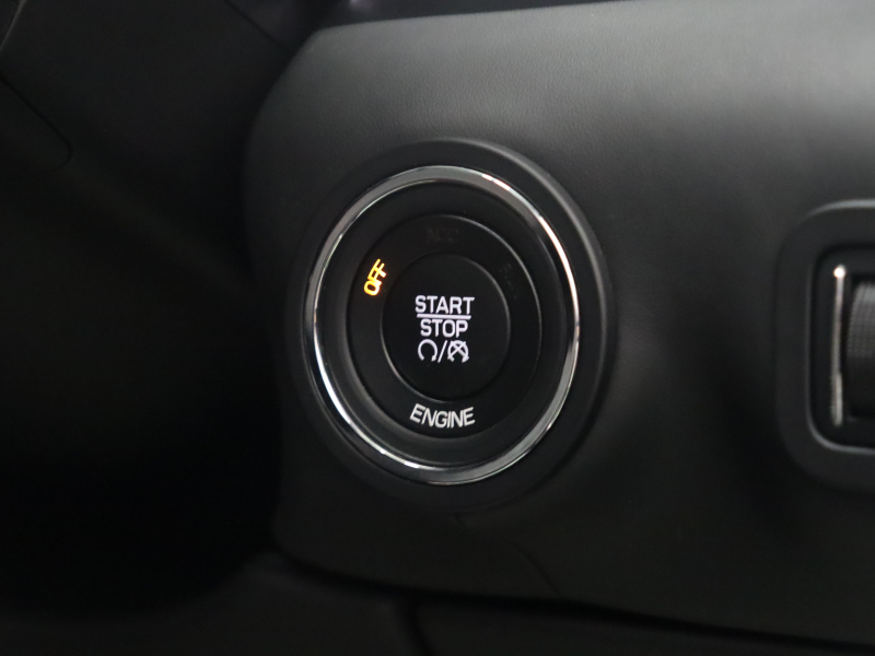 マセラティ クアトロポルテ ﾍﾞｰｽｸﾞﾚｰﾄﾞ ﾄﾞﾗｲﾊﾞｰｽﾞｱｼｽﾀﾝｽPKG　中期 黒革ｽﾎﾟｰﾂｼｰﾄ ﾍﾞﾝﾁﾚｰﾀｰ ﾋｰﾀｰ ｻﾝﾙｰﾌ ﾅﾋﾞTV 360ｶﾒﾗ harman/kardon ACC ﾄﾗｲﾃﾞﾝﾄｽﾃｯﾁ 自動Rｹﾞｰﾄ&ﾊﾝｽﾞﾌﾘｰA ｽｶｲﾌｯｸｻｽﾍﾟﾝｼｮﾝ ﾚｯﾄﾞｷｬﾘﾊﾟｰ 純正21ｲﾝﾁAW(ｳﾗｰﾉ) 　2年保証