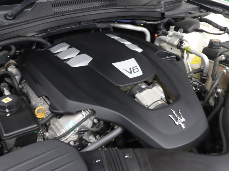 マセラティ クアトロポルテ ﾍﾞｰｽｸﾞﾚｰﾄﾞ ﾄﾞﾗｲﾊﾞｰｽﾞｱｼｽﾀﾝｽPKG　中期 黒革ｽﾎﾟｰﾂｼｰﾄ ﾍﾞﾝﾁﾚｰﾀｰ ﾋｰﾀｰ ｻﾝﾙｰﾌ ﾅﾋﾞTV 360ｶﾒﾗ harman/kardon ACC ﾄﾗｲﾃﾞﾝﾄｽﾃｯﾁ 自動Rｹﾞｰﾄ&ﾊﾝｽﾞﾌﾘｰA ｽｶｲﾌｯｸｻｽﾍﾟﾝｼｮﾝ ﾚｯﾄﾞｷｬﾘﾊﾟｰ 純正21ｲﾝﾁAW(ｳﾗｰﾉ) 　2年保証