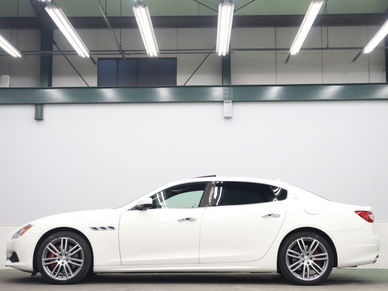 マセラティ クアトロポルテ ﾍﾞｰｽｸﾞﾚｰﾄﾞ ﾄﾞﾗｲﾊﾞｰｽﾞｱｼｽﾀﾝｽPKG　中期 黒革ｽﾎﾟｰﾂｼｰﾄ ﾍﾞﾝﾁﾚｰﾀｰ ﾋｰﾀｰ ｻﾝﾙｰﾌ ﾅﾋﾞTV 360ｶﾒﾗ harman/kardon ACC ﾄﾗｲﾃﾞﾝﾄｽﾃｯﾁ 自動Rｹﾞｰﾄ&ﾊﾝｽﾞﾌﾘｰA ｽｶｲﾌｯｸｻｽﾍﾟﾝｼｮﾝ ﾚｯﾄﾞｷｬﾘﾊﾟｰ 純正21ｲﾝﾁAW(ｳﾗｰﾉ) 　2年保証