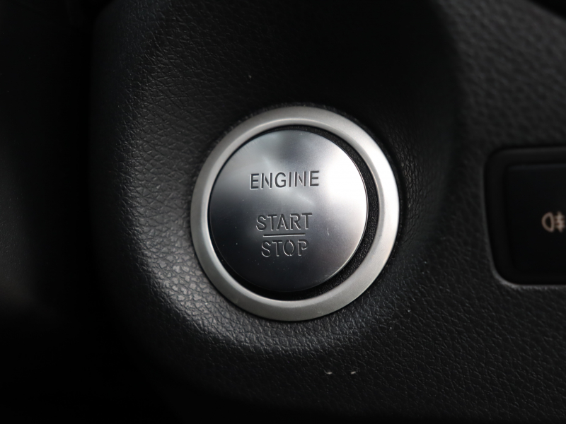 AMG CLAクラス CLA45 4MATIC ﾚｰﾀﾞｰSP　黒革 ｼｰﾄﾋｰﾀｰ 純正HDDﾅﾋﾞTV Bluetooth Carplay Bｶﾒﾗ LEDﾗｲﾄ ﾌﾟｯｼｭｽﾀｰﾄ AMGｻｽﾍﾟﾝｼｮﾝ AMG強化ﾌﾞﾚｰｷ AMGｴｱﾛ&AMG18ｲﾝﾁAW　2年保証付