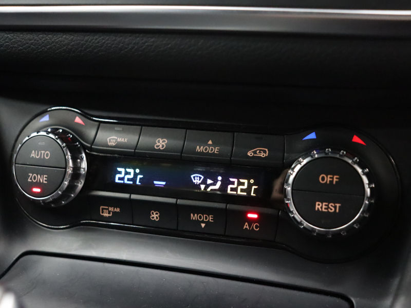 AMG CLAクラス CLA45 4MATIC ﾚｰﾀﾞｰSP　黒革 ｼｰﾄﾋｰﾀｰ 純正HDDﾅﾋﾞTV Bluetooth Carplay Bｶﾒﾗ LEDﾗｲﾄ ﾌﾟｯｼｭｽﾀｰﾄ AMGｻｽﾍﾟﾝｼｮﾝ AMG強化ﾌﾞﾚｰｷ AMGｴｱﾛ&AMG18ｲﾝﾁAW　2年保証付