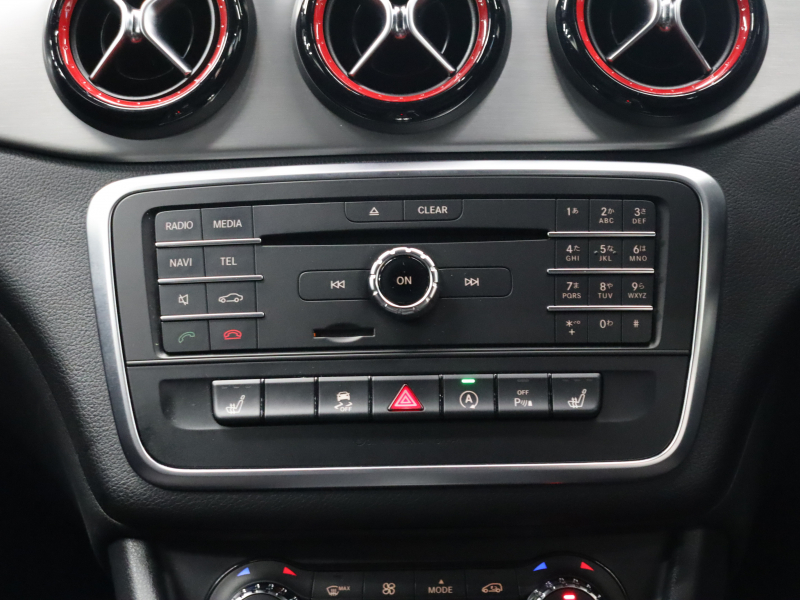 AMG CLAクラス CLA45 4MATIC ﾚｰﾀﾞｰSP　黒革 ｼｰﾄﾋｰﾀｰ 純正HDDﾅﾋﾞTV Bluetooth Carplay Bｶﾒﾗ LEDﾗｲﾄ ﾌﾟｯｼｭｽﾀｰﾄ AMGｻｽﾍﾟﾝｼｮﾝ AMG強化ﾌﾞﾚｰｷ AMGｴｱﾛ&AMG18ｲﾝﾁAW　2年保証付
