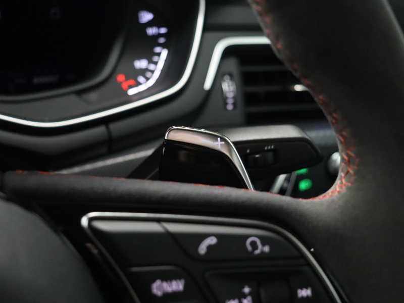 アウディ RS5 ｸｰﾍﾟ ﾍﾞｰｽｸﾞﾚｰﾄﾞ RSﾃﾞｻﾞｲﾝ&ｶｰﾎﾞﾝｽﾀｲﾘﾝｸﾞ&ｱｼｽﾀﾝｽPKG　黒革(Sｽﾎﾟｰﾂｼｰﾄ) 純正MMIﾅﾋﾞ 360ｶﾒﾗ Bang&Olufsen ACC HUD ﾏﾄﾘｸｽLED ｾﾗﾐｯｸﾌﾞﾚｰｷ(F) DRC付ｽﾎﾟｰﾂｻｽﾍﾟﾝｼｮﾝRSｽﾎﾟｰﾂｴｸﾞｿﾞｰｽﾄ 純正20ｲﾝﾁAW　2年保証付