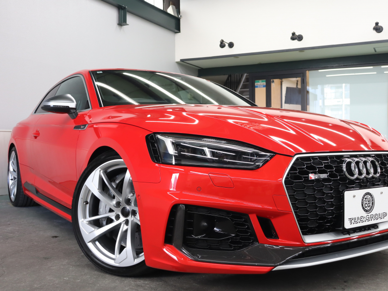 アウディ RS5 ｸｰﾍﾟ ﾍﾞｰｽｸﾞﾚｰﾄﾞ RSﾃﾞｻﾞｲﾝ&ｶｰﾎﾞﾝｽﾀｲﾘﾝｸﾞ&ｱｼｽﾀﾝｽPKG　黒革(Sｽﾎﾟｰﾂｼｰﾄ) 純正MMIﾅﾋﾞ 360ｶﾒﾗ Bang&Olufsen ACC HUD ﾏﾄﾘｸｽLED ｾﾗﾐｯｸﾌﾞﾚｰｷ(F) DRC付ｽﾎﾟｰﾂｻｽﾍﾟﾝｼｮﾝRSｽﾎﾟｰﾂｴｸﾞｿﾞｰｽﾄ 純正20ｲﾝﾁAW　2年保証付