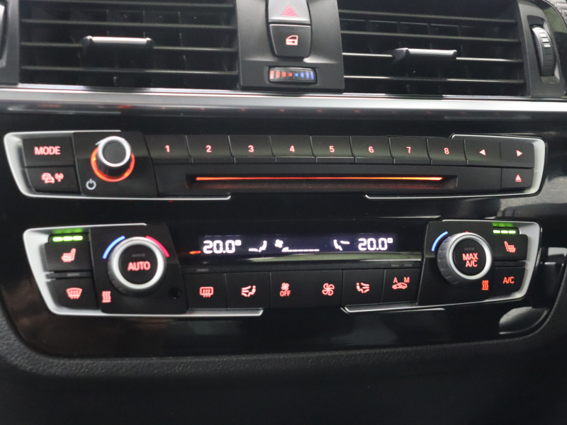 BMW Mシリーズ M2 ﾍﾞｰｽｸﾞﾚｰﾄﾞ　後期LCI ｺﾝﾌｫｰﾄA ｲﾝﾃﾘｼﾞｪﾝﾄS 黒革 純正Idriveﾅﾋﾞ Bｶﾒﾗ LEDﾍｯﾄﾞﾗｲﾄ ｶｰﾎﾞﾝｲﾝﾃﾘｱ ﾃﾞｭｱﾙｴｷｿﾞｰｽﾄﾃｰﾙﾊﾟｲﾌﾟ Mｽﾎﾟｰﾂｽﾃｱﾘﾝｸﾞ Mﾌﾞﾚｰｷｷｬﾘﾊﾟｰ Mｴｱﾛ&19ｲﾝﾁAW　2年保証付