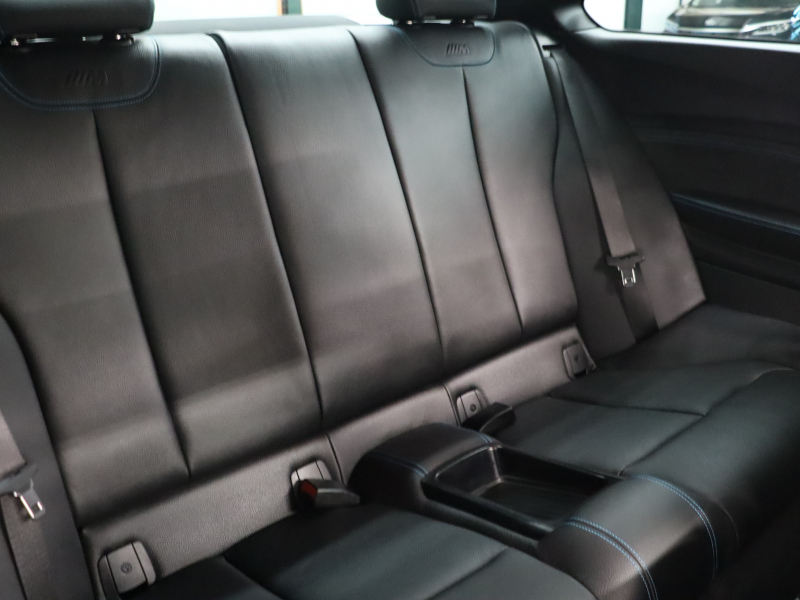 BMW Mシリーズ M2 ﾍﾞｰｽｸﾞﾚｰﾄﾞ　後期LCI ｺﾝﾌｫｰﾄA ｲﾝﾃﾘｼﾞｪﾝﾄS 黒革 純正Idriveﾅﾋﾞ Bｶﾒﾗ LEDﾍｯﾄﾞﾗｲﾄ ｶｰﾎﾞﾝｲﾝﾃﾘｱ ﾃﾞｭｱﾙｴｷｿﾞｰｽﾄﾃｰﾙﾊﾟｲﾌﾟ Mｽﾎﾟｰﾂｽﾃｱﾘﾝｸﾞ Mﾌﾞﾚｰｷｷｬﾘﾊﾟｰ Mｴｱﾛ&19ｲﾝﾁAW　2年保証付