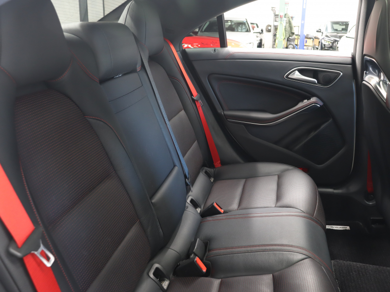 AMG CLAクラス CLA45 4MATIC AMGｱﾄﾞﾊﾞﾝｽﾄﾞ＆ ﾚｰﾀﾞｰSP　黒革 ｼｰﾄﾋｰﾀｰ 純正HDDﾅﾋﾞTV harman/kardon Bluetooth Carplay Bｶﾒﾗ LEDﾍｯﾄﾞﾗｲﾄ AMGｻｽﾍﾟﾝｼｮﾝ AMG強化ﾌﾞﾚｰｷ AMGﾊﾟﾌｫﾏﾝｽｽﾃｱﾘﾝｸﾞ AMGｴｱﾛ&AMG18AW　2年保証付