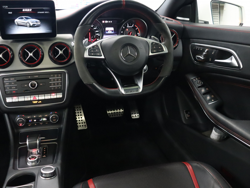 AMG CLAクラス CLA45 4MATIC AMGｱﾄﾞﾊﾞﾝｽﾄﾞ＆ ﾚｰﾀﾞｰSP　黒革 ｼｰﾄﾋｰﾀｰ 純正HDDﾅﾋﾞTV harman/kardon Bluetooth Carplay Bｶﾒﾗ LEDﾍｯﾄﾞﾗｲﾄ AMGｻｽﾍﾟﾝｼｮﾝ AMG強化ﾌﾞﾚｰｷ AMGﾊﾟﾌｫﾏﾝｽｽﾃｱﾘﾝｸﾞ AMGｴｱﾛ&AMG18AW　2年保証付