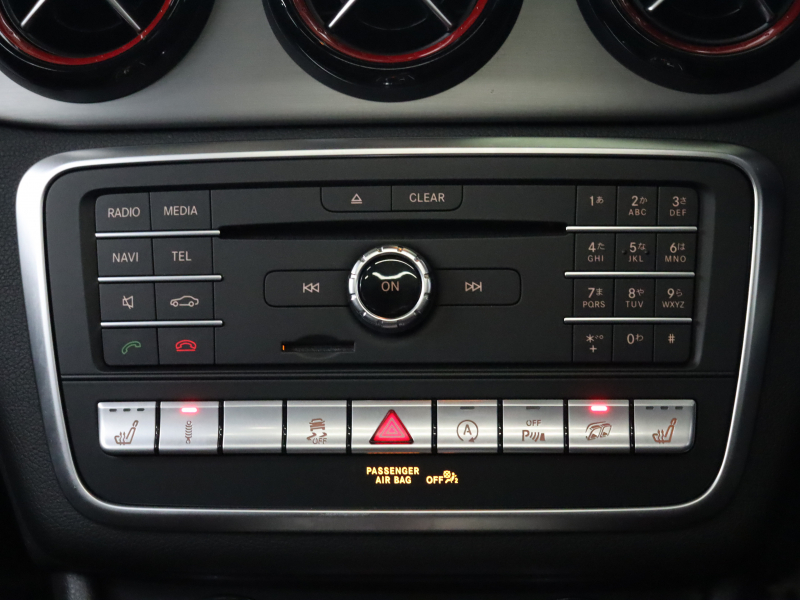 AMG CLAクラス CLA45 4MATIC AMGｱﾄﾞﾊﾞﾝｽﾄﾞ＆ ﾚｰﾀﾞｰSP　黒革 ｼｰﾄﾋｰﾀｰ 純正HDDﾅﾋﾞTV harman/kardon Bluetooth Carplay Bｶﾒﾗ LEDﾍｯﾄﾞﾗｲﾄ AMGｻｽﾍﾟﾝｼｮﾝ AMG強化ﾌﾞﾚｰｷ AMGﾊﾟﾌｫﾏﾝｽｽﾃｱﾘﾝｸﾞ AMGｴｱﾛ&AMG18AW　2年保証付