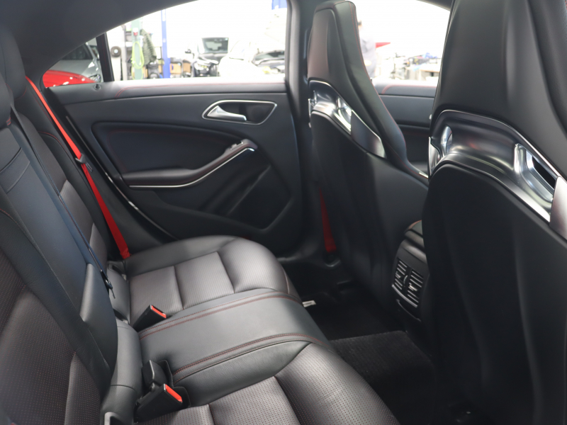 AMG CLAクラス CLA45 4MATIC AMGｱﾄﾞﾊﾞﾝｽﾄﾞ＆ ﾚｰﾀﾞｰSP　黒革 ｼｰﾄﾋｰﾀｰ 純正HDDﾅﾋﾞTV harman/kardon Bluetooth Carplay Bｶﾒﾗ LEDﾍｯﾄﾞﾗｲﾄ AMGｻｽﾍﾟﾝｼｮﾝ AMG強化ﾌﾞﾚｰｷ AMGﾊﾟﾌｫﾏﾝｽｽﾃｱﾘﾝｸﾞ AMGｴｱﾛ&AMG18AW　2年保証付