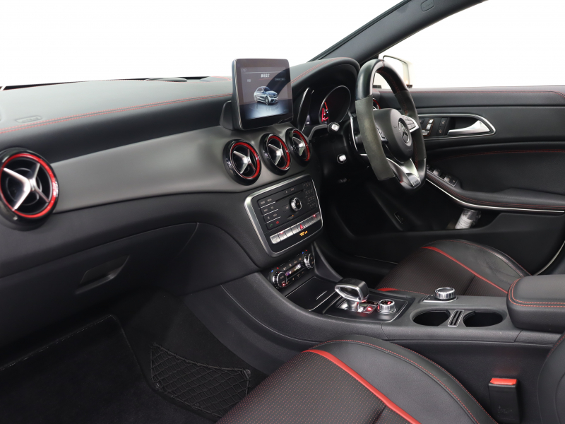 AMG CLAクラス CLA45 4MATIC AMGｱﾄﾞﾊﾞﾝｽﾄﾞ＆ ﾚｰﾀﾞｰSP　黒革 ｼｰﾄﾋｰﾀｰ 純正HDDﾅﾋﾞTV harman/kardon Bluetooth Carplay Bｶﾒﾗ LEDﾍｯﾄﾞﾗｲﾄ AMGｻｽﾍﾟﾝｼｮﾝ AMG強化ﾌﾞﾚｰｷ AMGﾊﾟﾌｫﾏﾝｽｽﾃｱﾘﾝｸﾞ AMGｴｱﾛ&AMG18AW　2年保証付