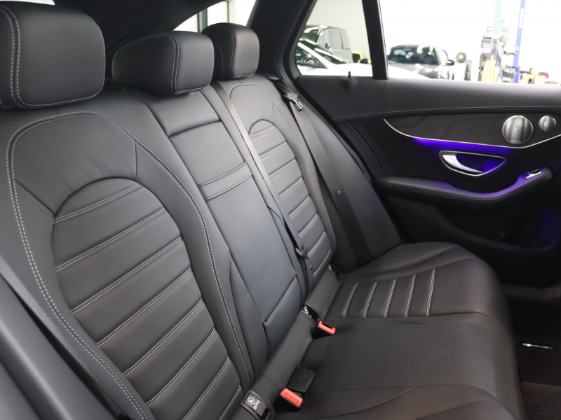 AMG Cクラス C43 4MATIC ﾅｲﾄ&ﾚｰﾀﾞｰSP　後期 黒革 純正ﾅﾋﾞTV ﾌﾞﾙﾒｽﾀｰS ﾍｯﾄﾞｱｯﾌﾟD Bｶﾒﾗ 自動ﾃｰﾙｹﾞｰﾄ&ﾌｯﾄﾄﾗﾝｸｵｰﾌﾟﾅｰ LEDﾍｯﾄﾞﾗｲﾄ AMGｴｱﾛ&19AW AMGｴｸﾞｿﾞｰｽﾄ　2年保証付