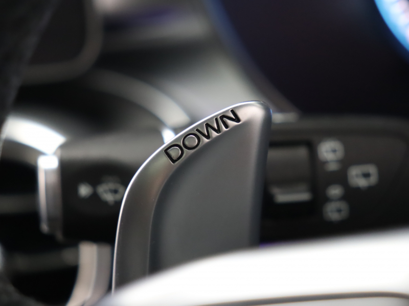 AMG Cクラス C43 4MATIC ﾅｲﾄ&ﾚｰﾀﾞｰSP　後期 黒革 純正ﾅﾋﾞTV ﾌﾞﾙﾒｽﾀｰS ﾍｯﾄﾞｱｯﾌﾟD Bｶﾒﾗ 自動ﾃｰﾙｹﾞｰﾄ&ﾌｯﾄﾄﾗﾝｸｵｰﾌﾟﾅｰ LEDﾍｯﾄﾞﾗｲﾄ AMGｴｱﾛ&19AW AMGｴｸﾞｿﾞｰｽﾄ　2年保証付