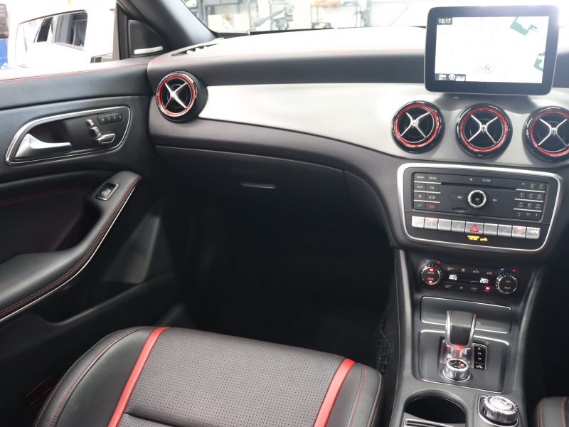 AMG CLAクラス CLA45 4MATIC AMGｱﾄﾞﾊﾞﾝｽﾄﾞ&ﾚｰﾀﾞｰSP　AMGﾊﾟﾌｫｰﾏﾝｽｼｰﾄ 黒革 ｼｰﾄﾋｰﾀｰ 純正HDDﾅﾋﾞTV Bluetooth Carplay Bｶﾒﾗ LEDﾊｲﾊﾟﾌｫｰﾏﾝｽﾍｯﾄﾞﾗｲﾄ AMGﾊﾟﾌｫｰﾏﾝｽEX AMGｻｽﾍﾟﾝｼｮﾝ  AMGｴｱﾛ&18ｲﾝﾁAW　2年保証付