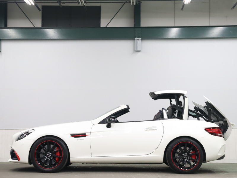 AMG SLC SLC43 ﾚｯﾄﾞｱｰﾄEdition ﾚｰﾀﾞｰSP　黒/銀革 ｴｱｽｶｰﾌ ﾋｰﾀｰ 純正ﾅﾋﾞTV Bｶﾒﾗ Carplay LEDｲﾝﾃﾘｼﾞｪﾝﾄﾗｲﾄ ﾚｯﾄﾞｱｸｾﾝﾄﾊﾟｰﾂ AMGｽﾎﾟｰﾂｻｽﾍﾟﾝｼｮﾝ AMGﾊﾟﾌｫｰﾏﾝｽｽﾃｱﾘﾝｸﾞ AMGｶｰﾎﾞﾝｲﾝﾃﾘｱ AMGｶｰﾎﾞﾝｴｱﾛ&18AW　2年保証付