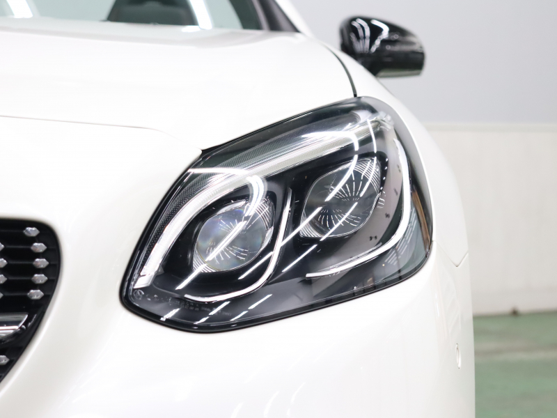 AMG SLC SLC43 ﾚｯﾄﾞｱｰﾄEdition ﾚｰﾀﾞｰSP　黒/銀革 ｴｱｽｶｰﾌ ﾋｰﾀｰ 純正ﾅﾋﾞTV Bｶﾒﾗ Carplay LEDｲﾝﾃﾘｼﾞｪﾝﾄﾗｲﾄ ﾚｯﾄﾞｱｸｾﾝﾄﾊﾟｰﾂ AMGｽﾎﾟｰﾂｻｽﾍﾟﾝｼｮﾝ AMGﾊﾟﾌｫｰﾏﾝｽｽﾃｱﾘﾝｸﾞ AMGｶｰﾎﾞﾝｲﾝﾃﾘｱ AMGｶｰﾎﾞﾝｴｱﾛ&18AW　2年保証付