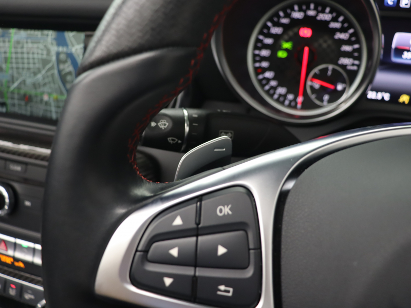 AMG SLC SLC43 ﾚｯﾄﾞｱｰﾄEdition ﾚｰﾀﾞｰSP　黒/銀革 ｴｱｽｶｰﾌ ﾋｰﾀｰ 純正ﾅﾋﾞTV Bｶﾒﾗ Carplay LEDｲﾝﾃﾘｼﾞｪﾝﾄﾗｲﾄ ﾚｯﾄﾞｱｸｾﾝﾄﾊﾟｰﾂ AMGｽﾎﾟｰﾂｻｽﾍﾟﾝｼｮﾝ AMGﾊﾟﾌｫｰﾏﾝｽｽﾃｱﾘﾝｸﾞ AMGｶｰﾎﾞﾝｲﾝﾃﾘｱ AMGｶｰﾎﾞﾝｴｱﾛ&18AW　2年保証付