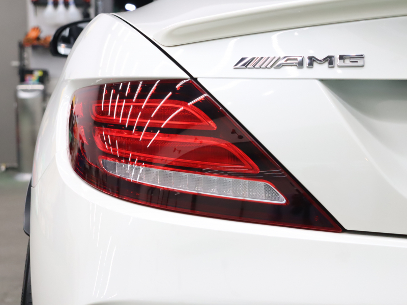 AMG SLC SLC43 ﾚｯﾄﾞｱｰﾄEdition ﾚｰﾀﾞｰSP　黒/銀革 ｴｱｽｶｰﾌ ﾋｰﾀｰ 純正ﾅﾋﾞTV Bｶﾒﾗ Carplay LEDｲﾝﾃﾘｼﾞｪﾝﾄﾗｲﾄ ﾚｯﾄﾞｱｸｾﾝﾄﾊﾟｰﾂ AMGｽﾎﾟｰﾂｻｽﾍﾟﾝｼｮﾝ AMGﾊﾟﾌｫｰﾏﾝｽｽﾃｱﾘﾝｸﾞ AMGｶｰﾎﾞﾝｲﾝﾃﾘｱ AMGｶｰﾎﾞﾝｴｱﾛ&18AW　2年保証付