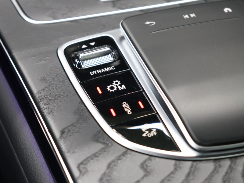 AMG GLC GLC43 4MATIC ﾚｻﾞｰｴｸｽｸﾙｰｼﾌﾞ&ﾚｰﾀﾞｰSP　黒革 ﾍﾞﾝﾁﾚｰﾀｰ ﾊﾟﾉﾗﾏSR MBUXﾅﾋﾞTV BTｵｰﾃﾞｨｵ 360ｶﾒﾗ LEDﾍｯﾄﾞﾗｲﾄ ﾍｯﾄﾞｱｯﾌﾟD ﾌﾞﾙﾒｽﾀｰS 自動Rｹﾞｰﾄ&ﾊﾝｽﾞﾌﾘｰA AMGｴｸﾞｿﾞｰｽﾄｼｽﾃﾑ AMG強化ﾌﾞﾚｰｷ AMGｴｱﾛ&20AW　2年保証付