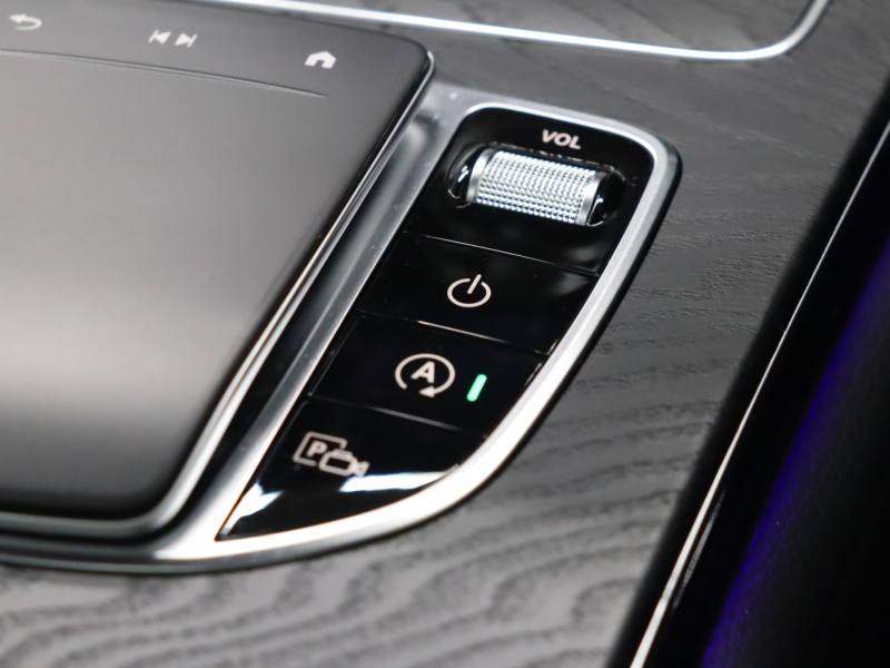 AMG GLC GLC43 4MATIC ﾚｻﾞｰｴｸｽｸﾙｰｼﾌﾞ&ﾚｰﾀﾞｰSP　黒革 ﾍﾞﾝﾁﾚｰﾀｰ ﾊﾟﾉﾗﾏSR MBUXﾅﾋﾞTV BTｵｰﾃﾞｨｵ 360ｶﾒﾗ LEDﾍｯﾄﾞﾗｲﾄ ﾍｯﾄﾞｱｯﾌﾟD ﾌﾞﾙﾒｽﾀｰS 自動Rｹﾞｰﾄ&ﾊﾝｽﾞﾌﾘｰA AMGｴｸﾞｿﾞｰｽﾄｼｽﾃﾑ AMG強化ﾌﾞﾚｰｷ AMGｴｱﾛ&20AW　2年保証付