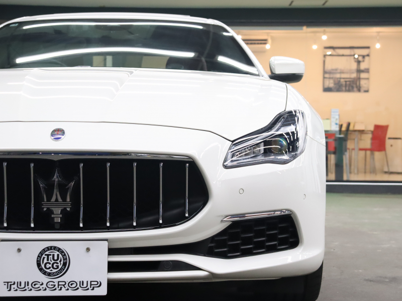 マセラティ クアトロポルテ ｸﾞﾗﾝﾙｯｿ ﾍﾞｰｽｸﾞﾚｰﾄﾞ　後期 ｺﾝﾋﾞ革 ﾍﾞﾝﾁﾚｰﾀｰ ﾋｰﾀｰ ｻﾝﾙｰﾌ ﾅﾋﾞTV ﾊﾞｯｸｶﾒﾗ harman/kardon ACC ﾄﾗｲﾃﾞﾝﾄｽﾃｯﾁ 自動Rｹﾞｰﾄ&ﾊﾝｽﾞﾌﾘｰA ｽｶｲﾌｯｸｻｽﾍﾟﾝｼｮﾝ ﾚｯﾄﾞｷｬﾘﾊﾟｰ 21ｲﾝﾁAW(ｱﾄﾗﾝﾃ) 　2年保証付