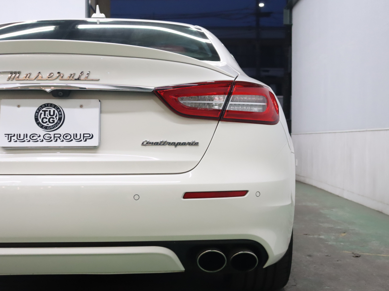 マセラティ クアトロポルテ ｸﾞﾗﾝﾙｯｿ ﾍﾞｰｽｸﾞﾚｰﾄﾞ　後期 ｺﾝﾋﾞ革 ﾍﾞﾝﾁﾚｰﾀｰ ﾋｰﾀｰ ｻﾝﾙｰﾌ ﾅﾋﾞTV ﾊﾞｯｸｶﾒﾗ harman/kardon ACC ﾄﾗｲﾃﾞﾝﾄｽﾃｯﾁ 自動Rｹﾞｰﾄ&ﾊﾝｽﾞﾌﾘｰA ｽｶｲﾌｯｸｻｽﾍﾟﾝｼｮﾝ ﾚｯﾄﾞｷｬﾘﾊﾟｰ 21ｲﾝﾁAW(ｱﾄﾗﾝﾃ) 　2年保証付