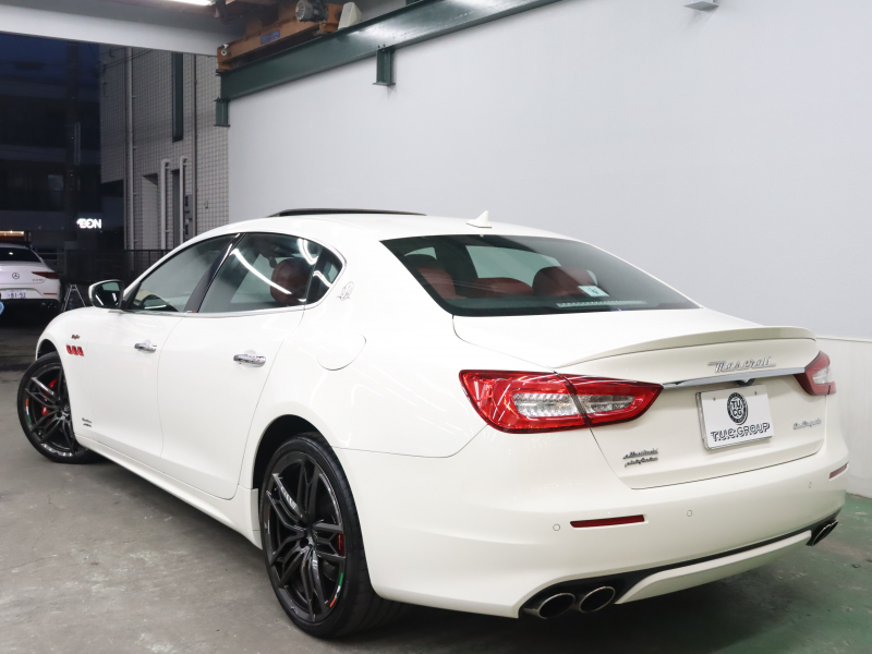 マセラティ クアトロポルテ ｸﾞﾗﾝﾙｯｿ ﾍﾞｰｽｸﾞﾚｰﾄﾞ　後期 ｺﾝﾋﾞ革 ﾍﾞﾝﾁﾚｰﾀｰ ﾋｰﾀｰ ｻﾝﾙｰﾌ ﾅﾋﾞTV ﾊﾞｯｸｶﾒﾗ harman/kardon ACC ﾄﾗｲﾃﾞﾝﾄｽﾃｯﾁ 自動Rｹﾞｰﾄ&ﾊﾝｽﾞﾌﾘｰA ｽｶｲﾌｯｸｻｽﾍﾟﾝｼｮﾝ ﾚｯﾄﾞｷｬﾘﾊﾟｰ 21ｲﾝﾁAW(ｱﾄﾗﾝﾃ) 　2年保証付