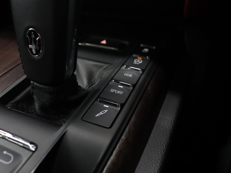 マセラティ クアトロポルテ ｸﾞﾗﾝﾙｯｿ ﾍﾞｰｽｸﾞﾚｰﾄﾞ　後期 ｺﾝﾋﾞ革 ﾍﾞﾝﾁﾚｰﾀｰ ﾋｰﾀｰ ｻﾝﾙｰﾌ ﾅﾋﾞTV ﾊﾞｯｸｶﾒﾗ harman/kardon ACC ﾄﾗｲﾃﾞﾝﾄｽﾃｯﾁ 自動Rｹﾞｰﾄ&ﾊﾝｽﾞﾌﾘｰA ｽｶｲﾌｯｸｻｽﾍﾟﾝｼｮﾝ ﾚｯﾄﾞｷｬﾘﾊﾟｰ 21ｲﾝﾁAW(ｱﾄﾗﾝﾃ) 　2年保証付