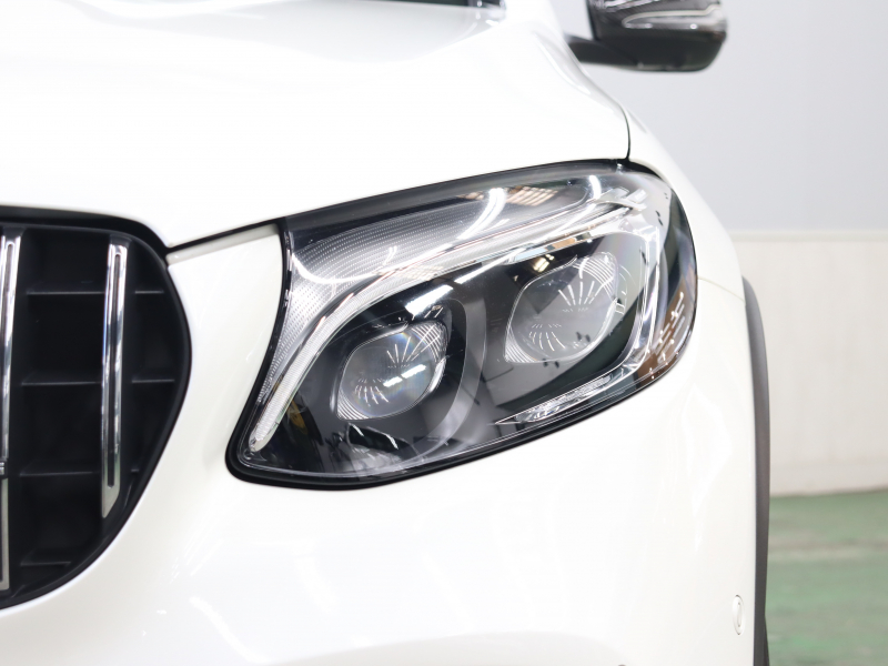AMG GLC GLC63 4MATIC+ ﾚｻﾞｰEXC & ﾚｰﾀﾞｰSP　黒革 ﾊﾟﾉﾗﾏSR 純正ﾅﾋﾞTV ﾌﾞﾙﾒｽﾀｰS 360ｶﾒﾗ HUD LEDﾍｯﾄﾞﾗｲﾄ 自動Rｹﾞｰﾄ&ﾊﾝｽﾞﾌﾘｰA AMG強化ﾌﾞﾚｰｷ AMGｽﾎﾟｰﾂｴｸﾞｿﾞｰｽﾄ AMGｴｱﾛ&21ｲﾝﾁAW　2年保証付
