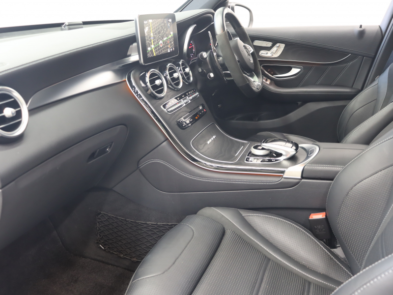 AMG GLC GLC63 4MATIC+ ﾚｻﾞｰEXC & ﾚｰﾀﾞｰSP　黒革 ﾊﾟﾉﾗﾏSR 純正ﾅﾋﾞTV ﾌﾞﾙﾒｽﾀｰS 360ｶﾒﾗ HUD LEDﾍｯﾄﾞﾗｲﾄ 自動Rｹﾞｰﾄ&ﾊﾝｽﾞﾌﾘｰA AMG強化ﾌﾞﾚｰｷ AMGｽﾎﾟｰﾂｴｸﾞｿﾞｰｽﾄ AMGｴｱﾛ&21ｲﾝﾁAW　2年保証付