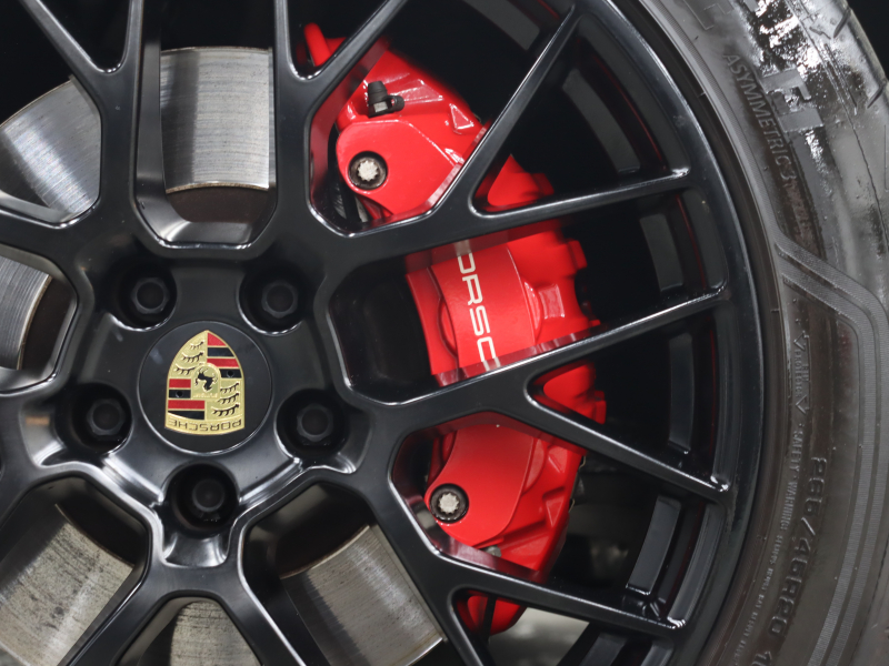 ポルシェ マカン GTS ｽﾎﾟｰﾂｸﾛﾉPKG　1ｵｰﾅｰ 後期 ｴﾝﾄﾘｰﾄﾞﾗｲﾌﾞ 赤革ﾊﾟﾉﾗﾏSR PCMﾅﾋﾞ BOSEｽﾋﾟｰｶｰ 360ｶﾒﾗ Carplay BSM ACC LEDﾍｯﾄﾞﾗｲﾄPDLS Plus 自動Rｹﾞｰﾄ ｽﾎﾟｰﾂｴｸﾞｿﾞｰﾂﾞﾄ ﾚｯﾄﾞｷｬﾘﾊﾟｰ PASM 20ｲﾝﾁRSｽﾊﾟｲﾊﾞｰAW(ｻﾃﾝﾌﾞﾗｯｸ)　2年保証付